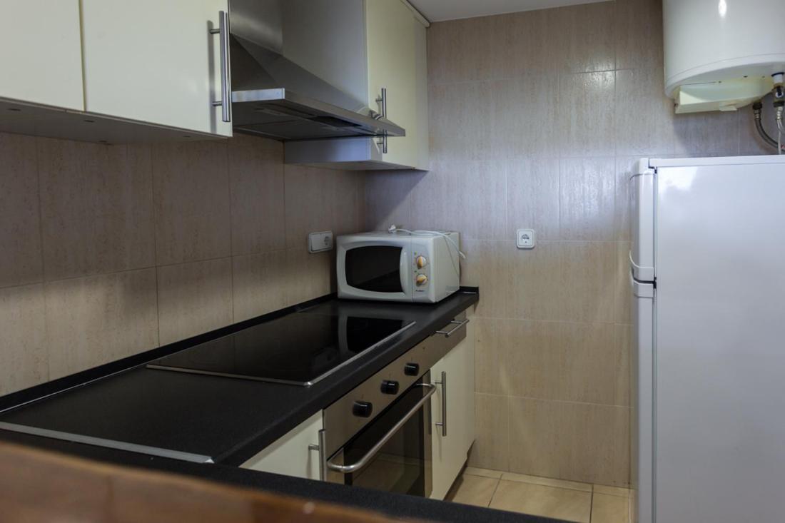 Inmueble De Categoria. Wifi Free Apartment L' Escala Екстериор снимка