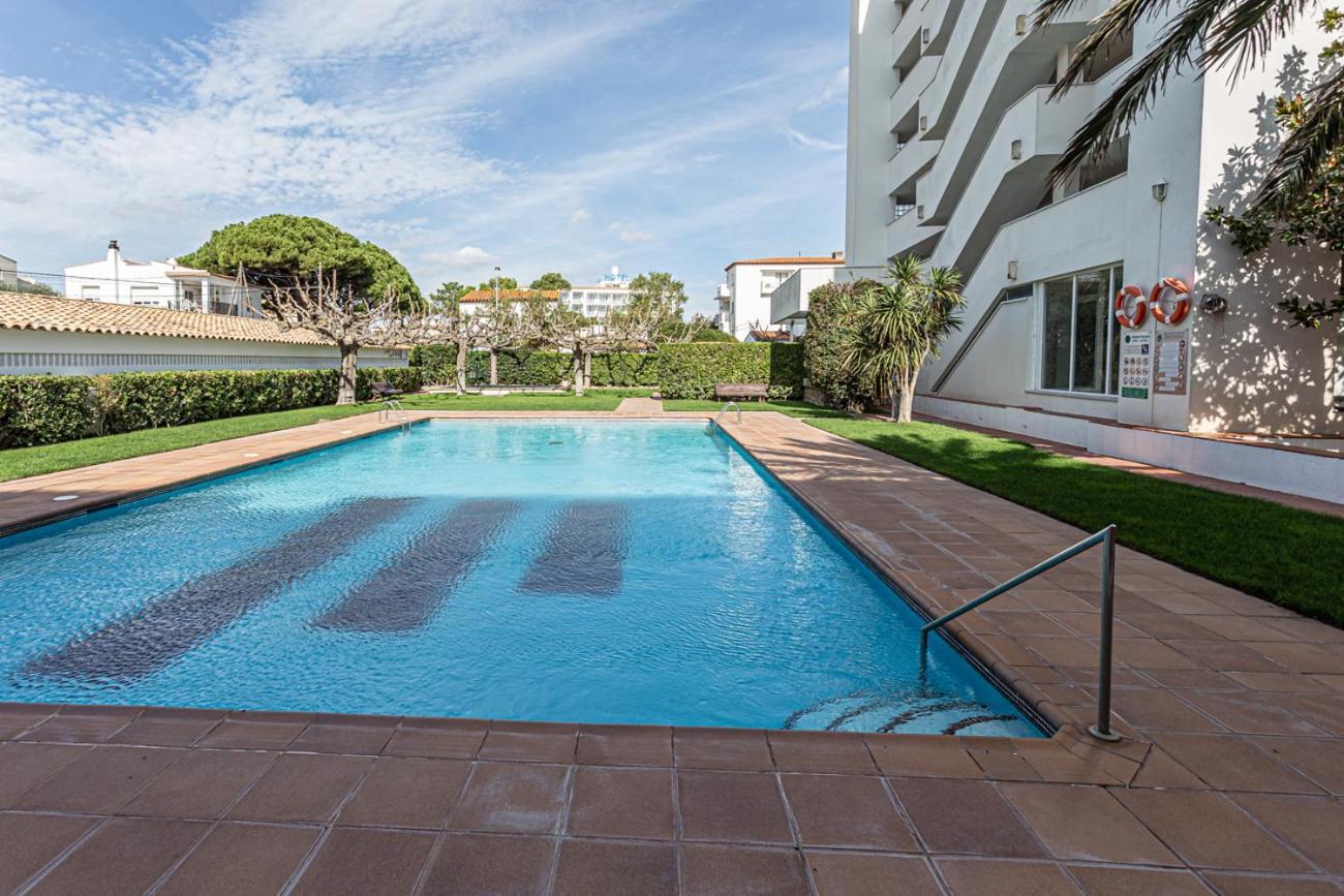 Inmueble De Categoria. Wifi Free Apartment L' Escala Екстериор снимка