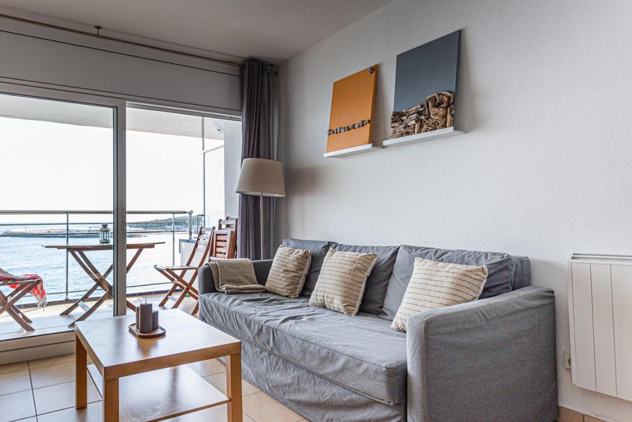 Inmueble De Categoria. Wifi Free Apartment L' Escala Екстериор снимка
