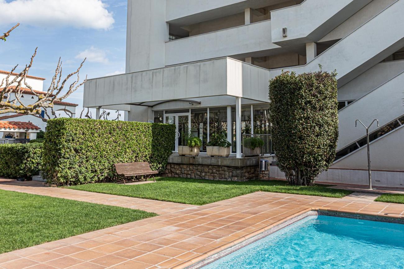 Inmueble De Categoria. Wifi Free Apartment L' Escala Екстериор снимка